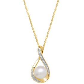 Cultured Freshwater Pearl (9mm) and Diamond Accent Pendant 18